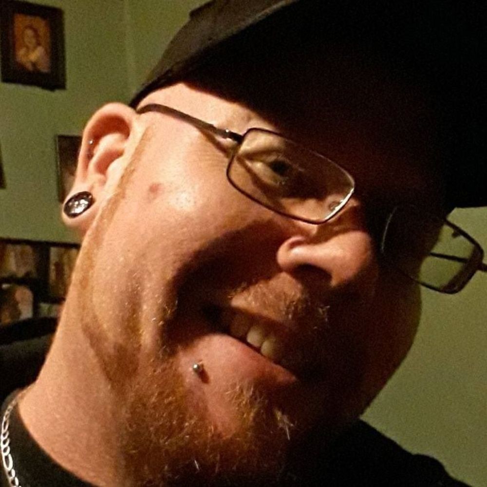 Meet your Posher, Coty newman